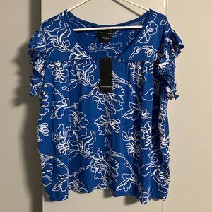NWT LIV Los Angeles Women's Blue with White‎ Floral Embroidery Top Size 1X